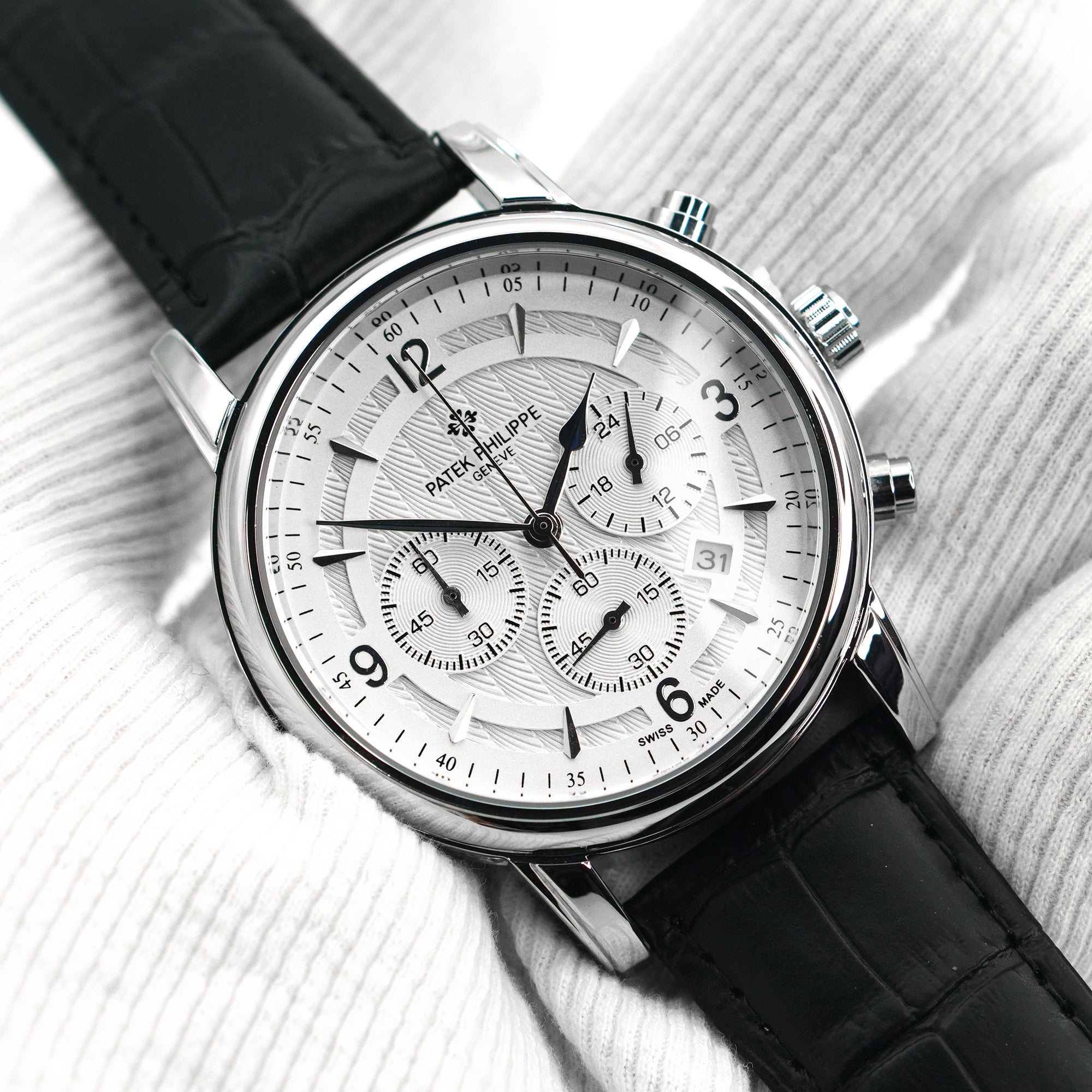 Patek Philippe Chronograph Quartz Watch | PP Watch CN 232 B - Image 2