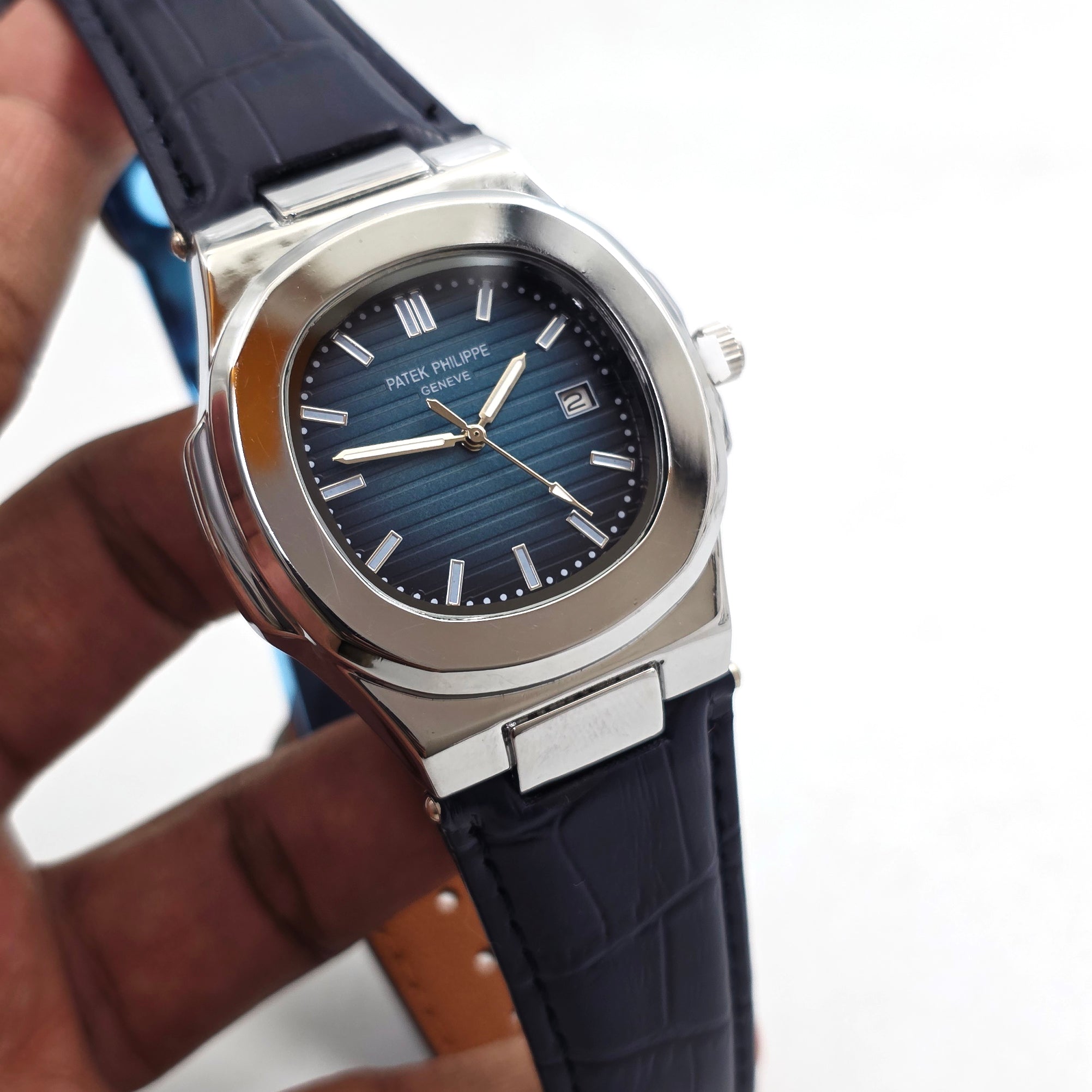 Patek Philippe Quartz Watch | PP Watch 10 C - Image 2